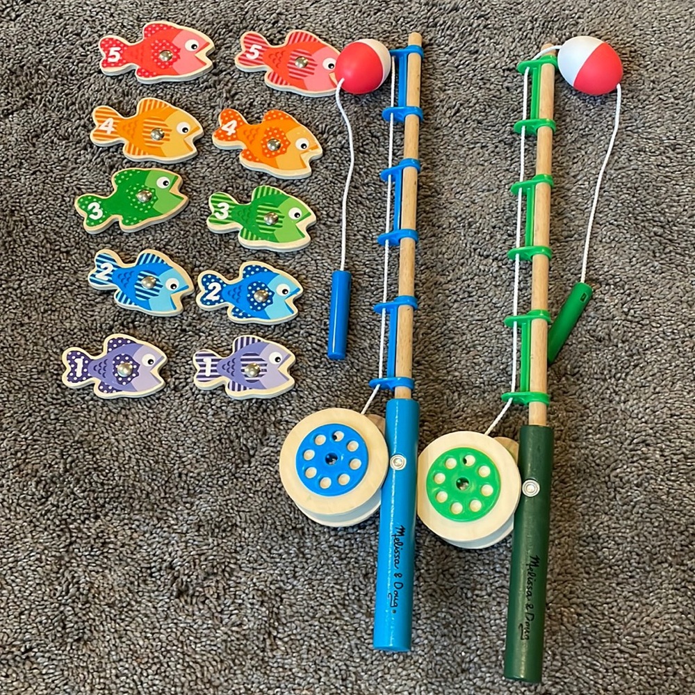 Melissa and Doug fishing set toy